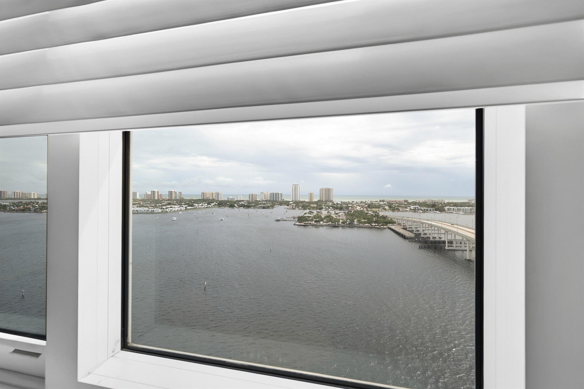 MARINA GRANDE RIVIERA BEA - Residential