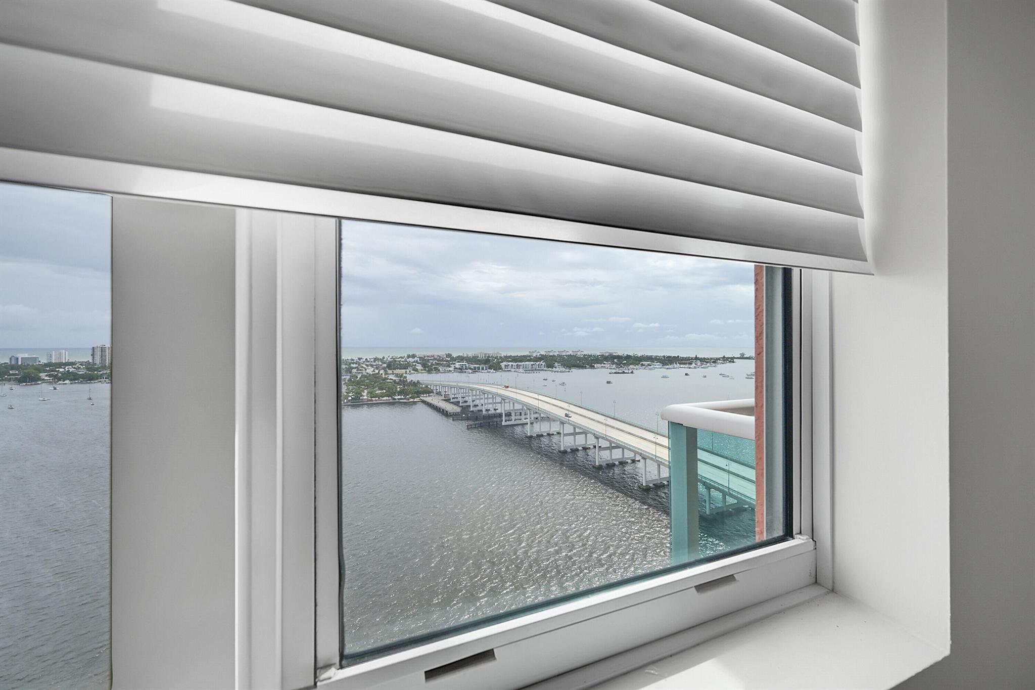 MARINA GRANDE RIVIERA BEA - Residential