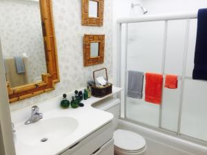 COLONIAL RIDGE - Residential