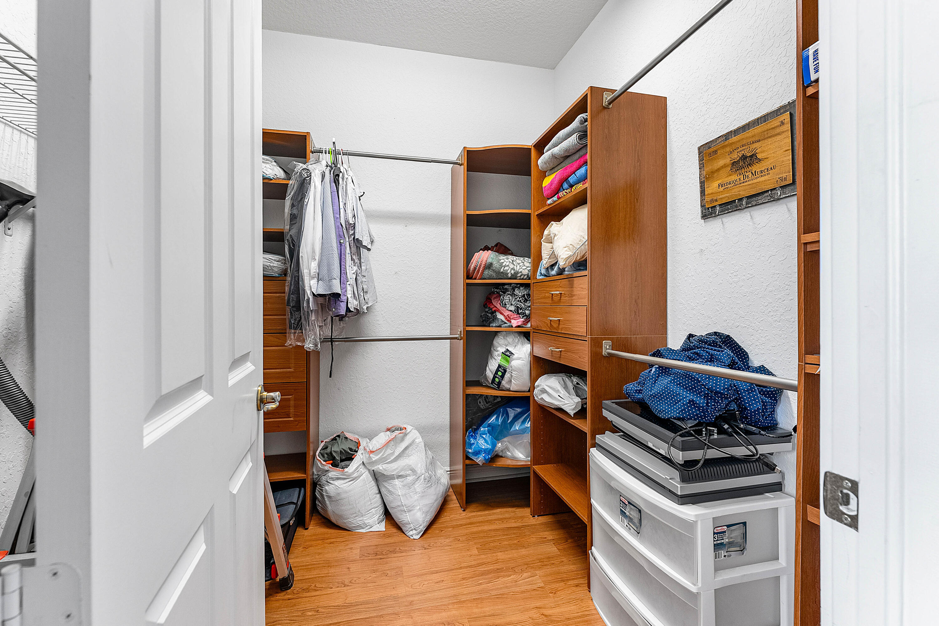 PENINSULA VILLAGE GREENS - Residential Lease