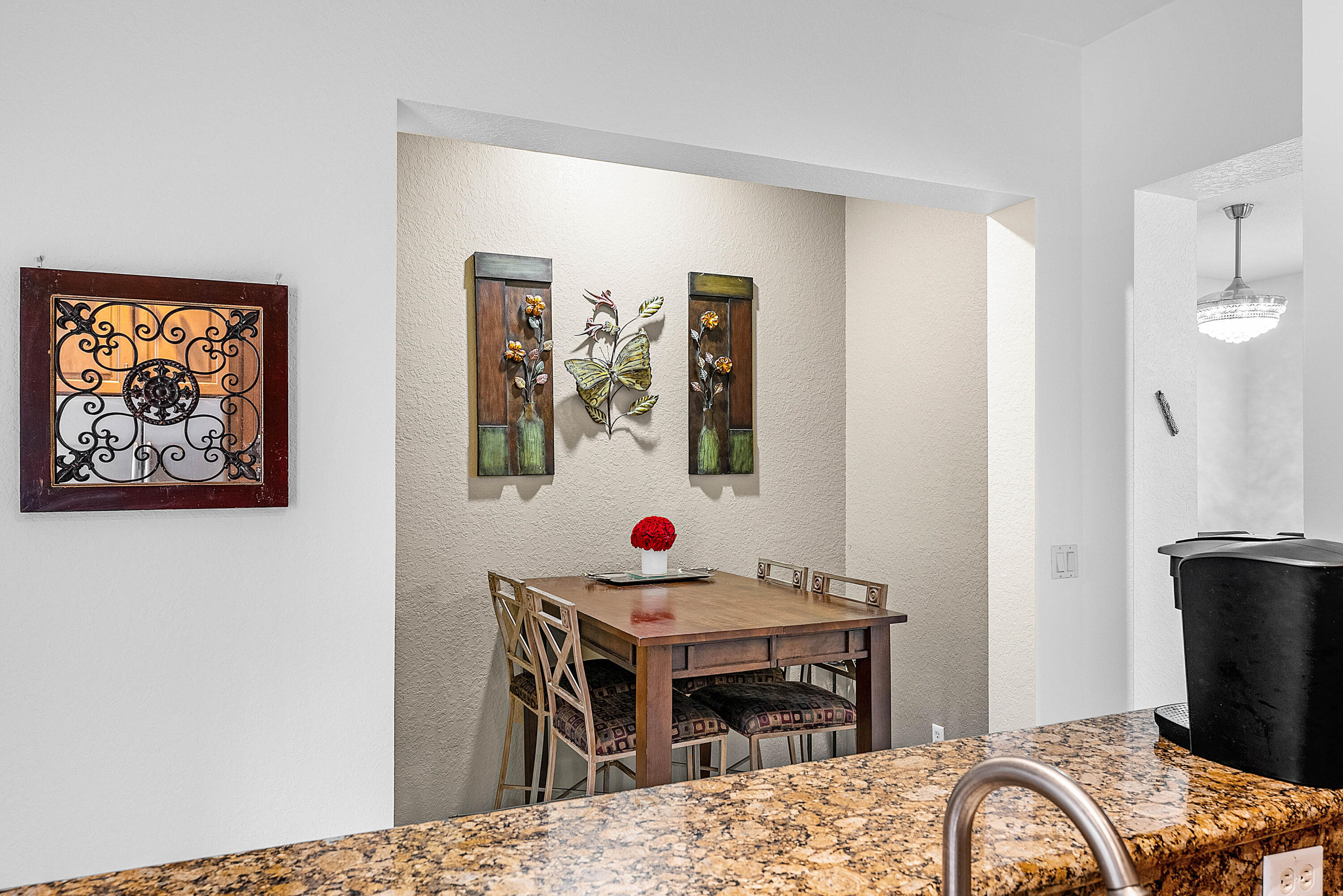 PENINSULA VILLAGE GREENS - Residential Lease