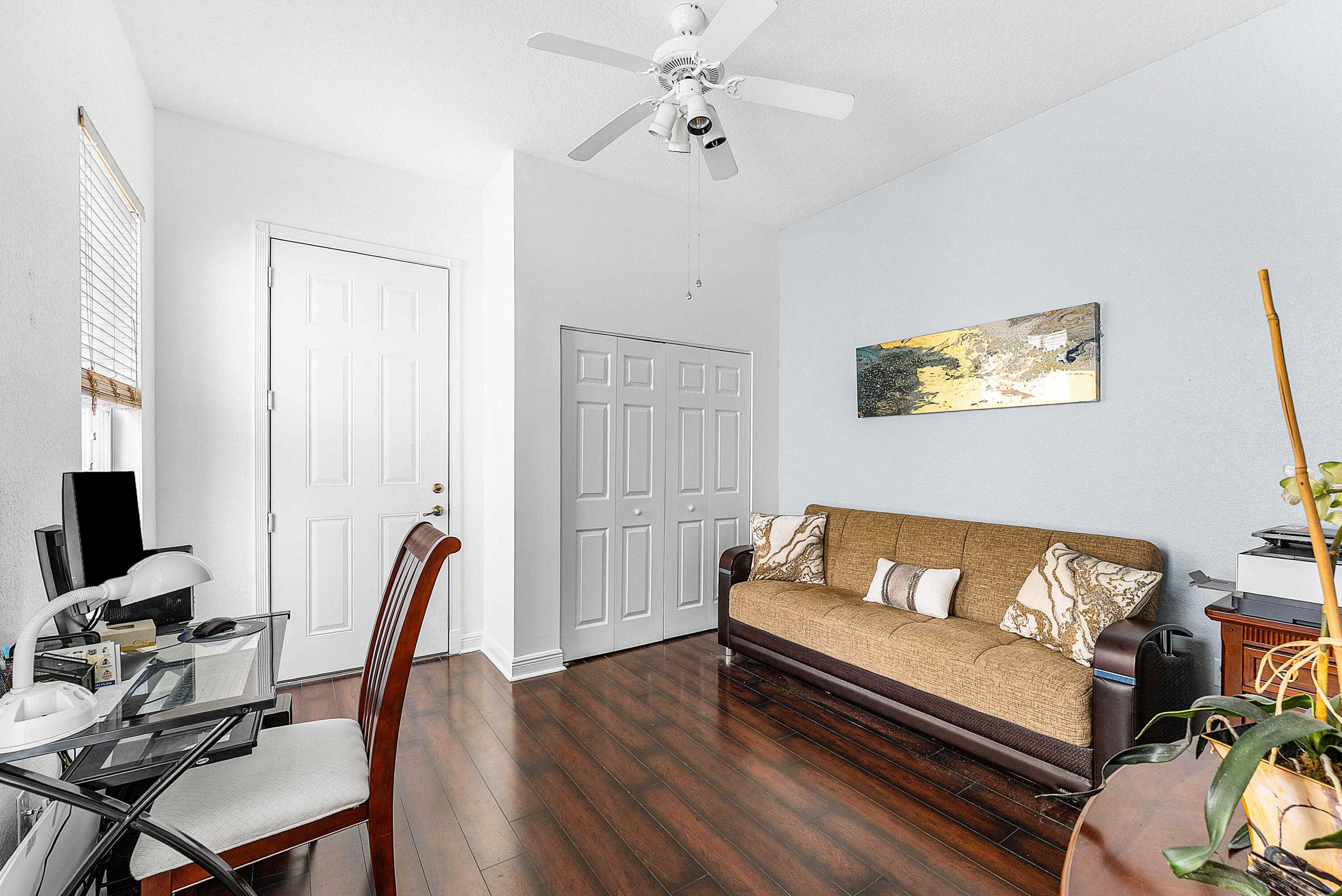 PENINSULA VILLAGE GREENS - Residential Lease