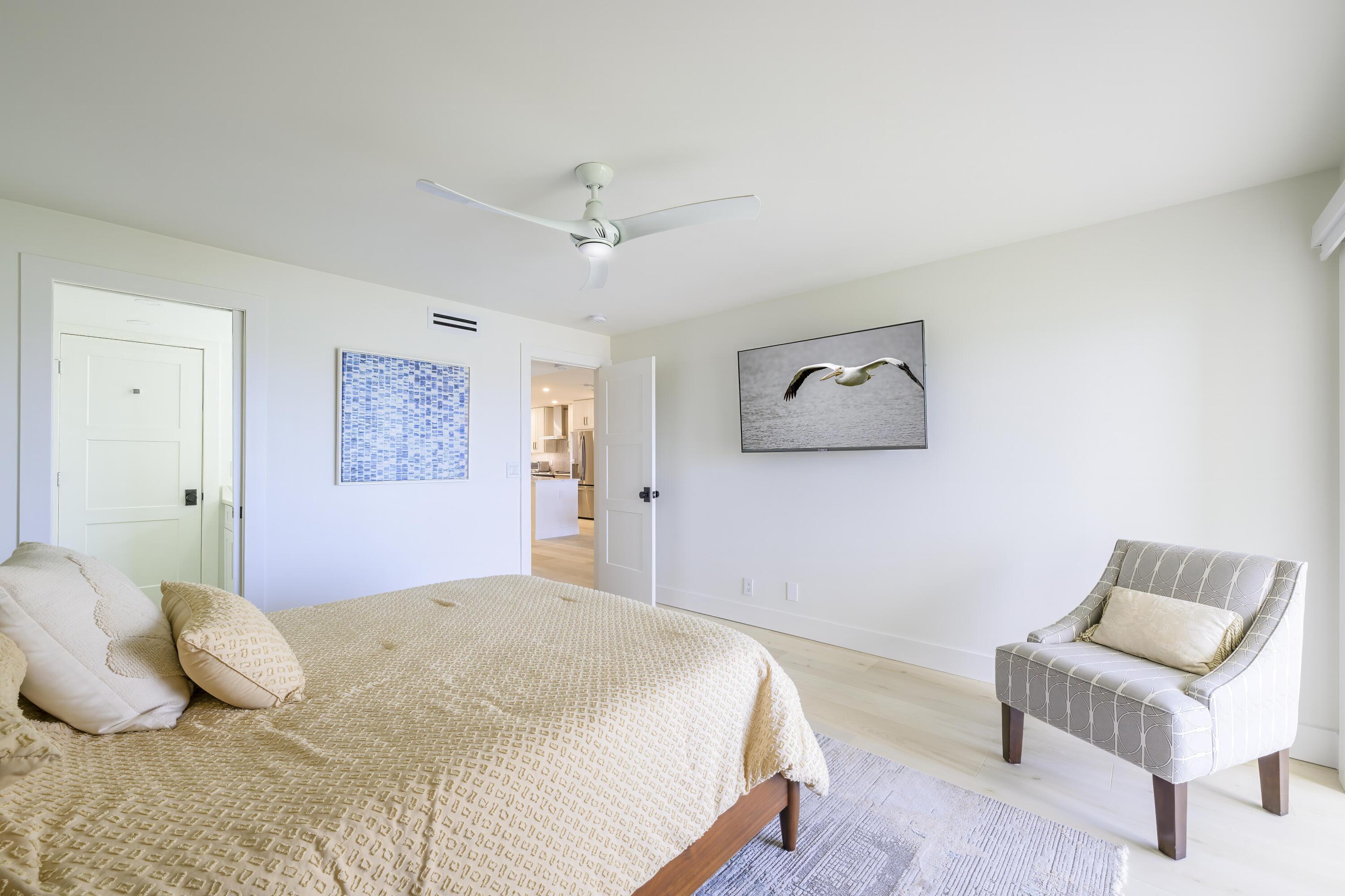 BROADVIEW CONDO - Residential Lease