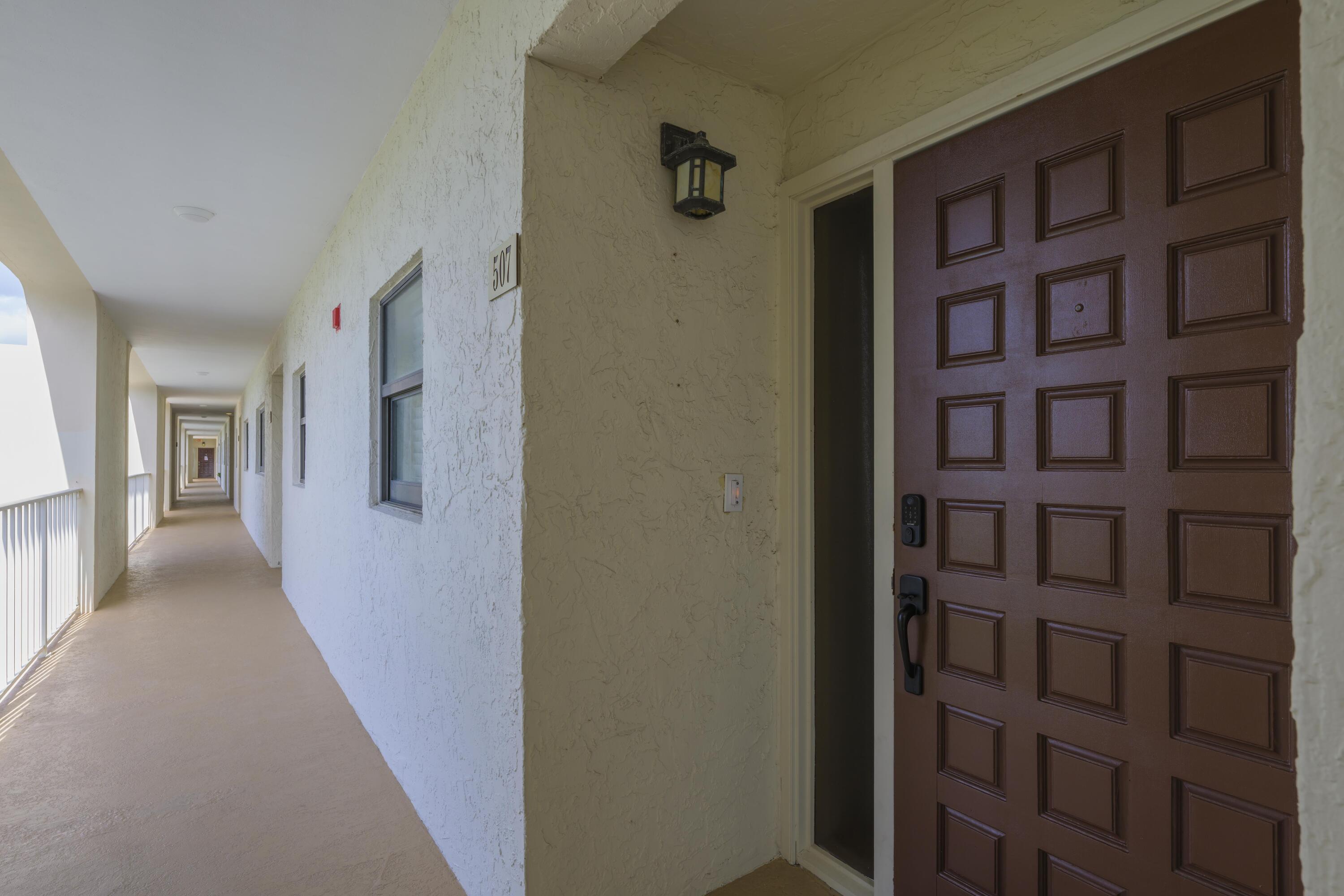 BROADVIEW CONDO - Residential Lease