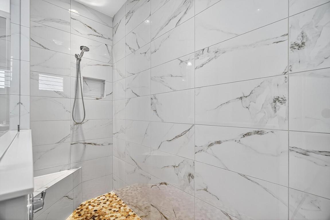 LILY'S CAY AT VERO BEACH - Residential