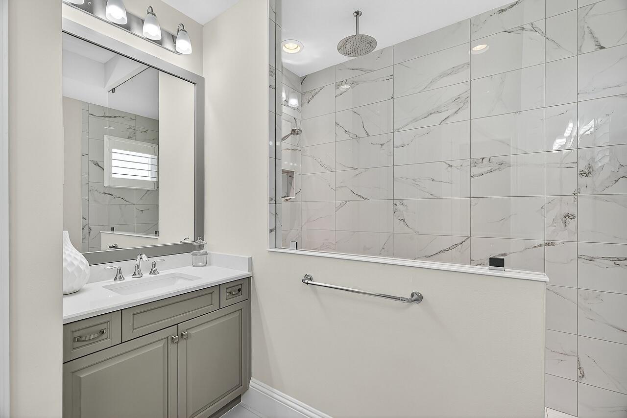 LILY'S CAY AT VERO BEACH - Residential