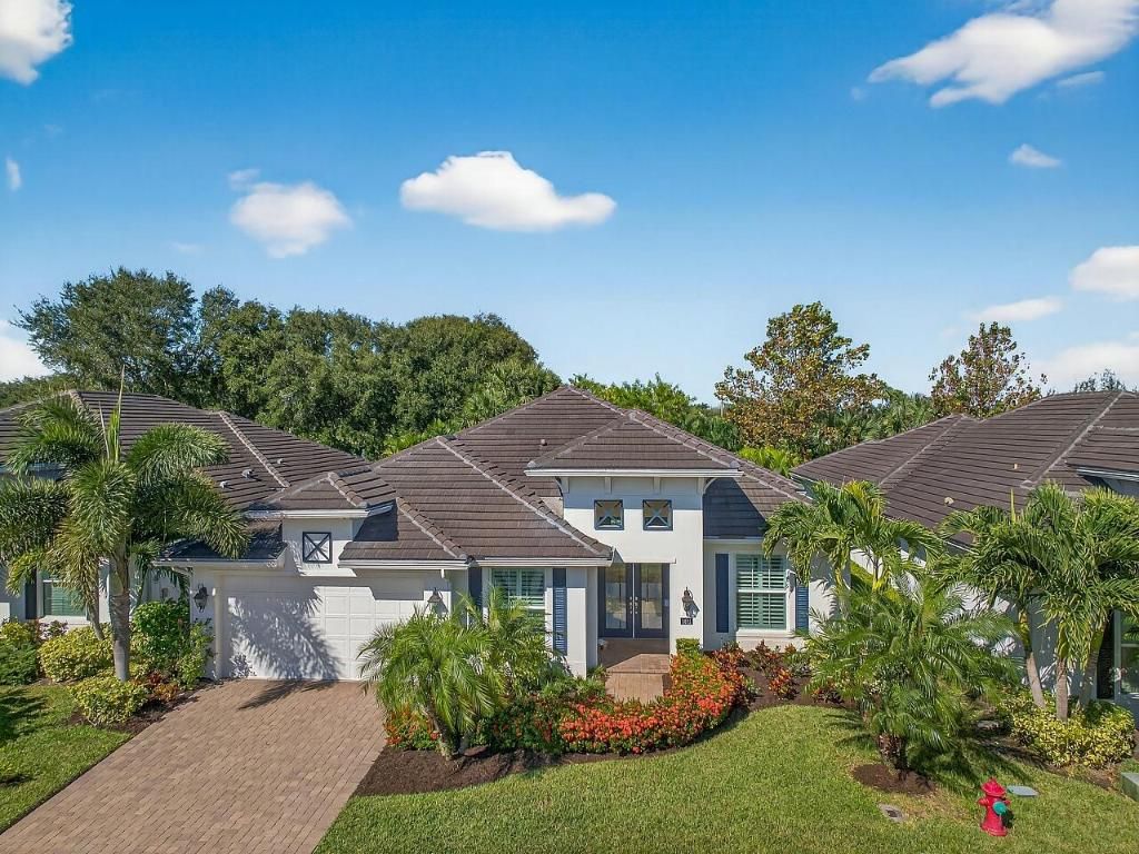 Photo of 1461 Lilys Cay Circle, Vero Beach, FL 32967 (MLS # R11137383)