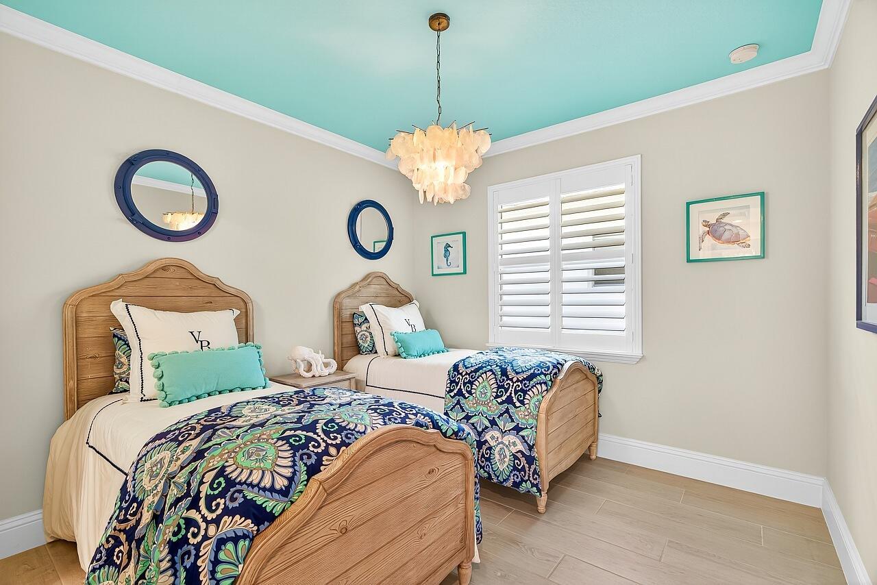 LILY'S CAY AT VERO BEACH - Residential