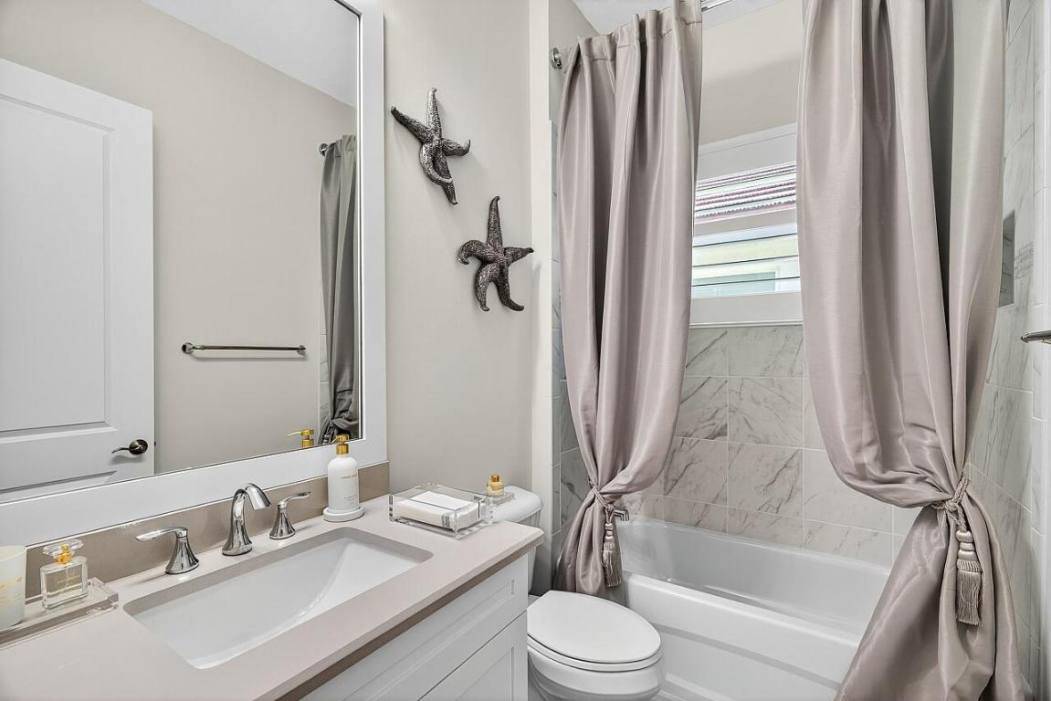 LILY'S CAY AT VERO BEACH - Residential