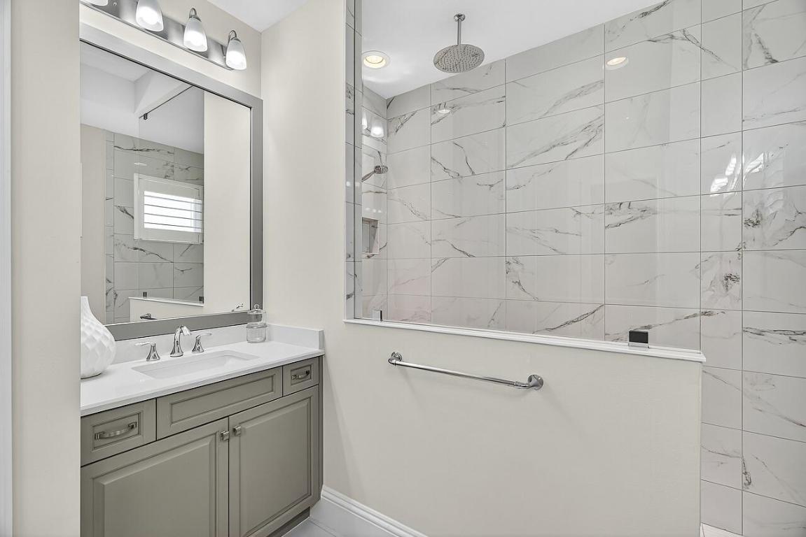 LILY'S CAY AT VERO BEACH - Residential