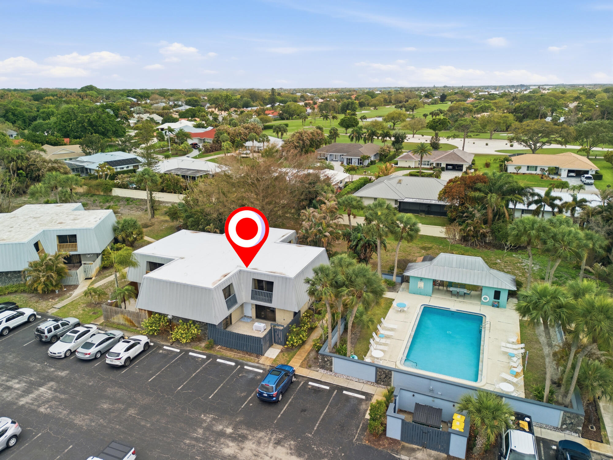 THE COURT YARDS CONDO - Residential