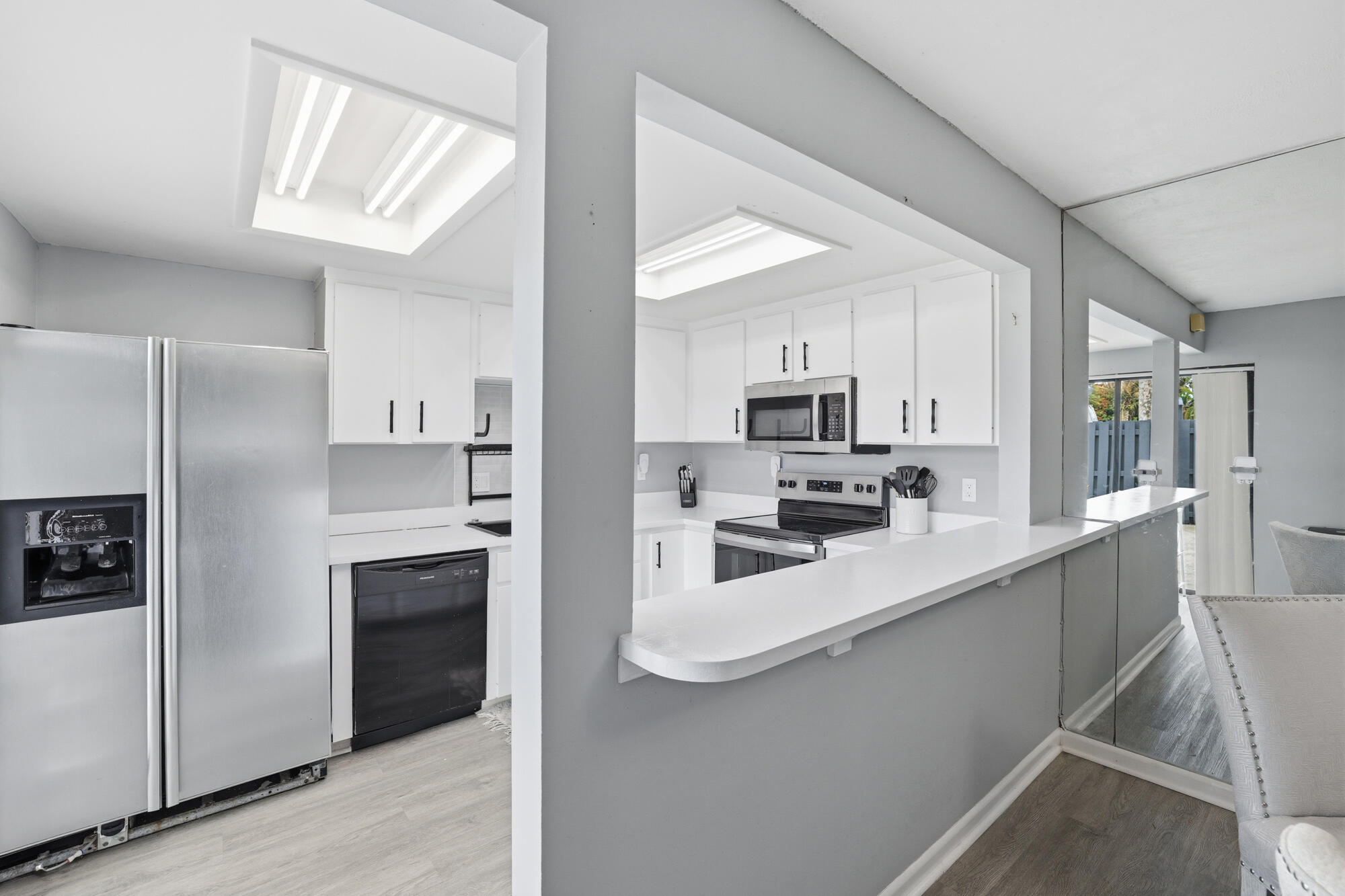 THE COURT YARDS CONDO - Residential