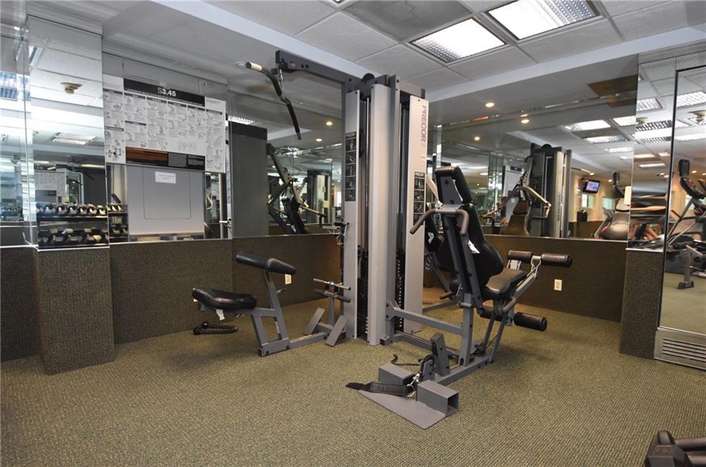 OCEAN MONARCH - Residential