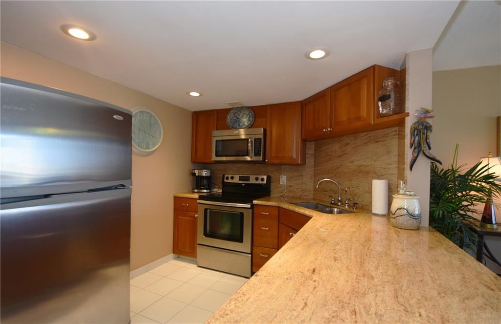 OCEAN MONARCH - Residential