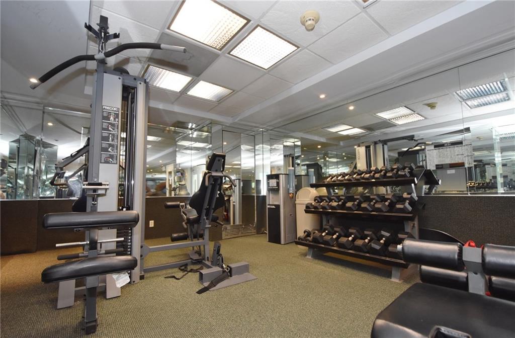 OCEAN MONARCH - Residential