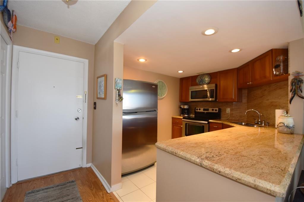 OCEAN MONARCH - Residential