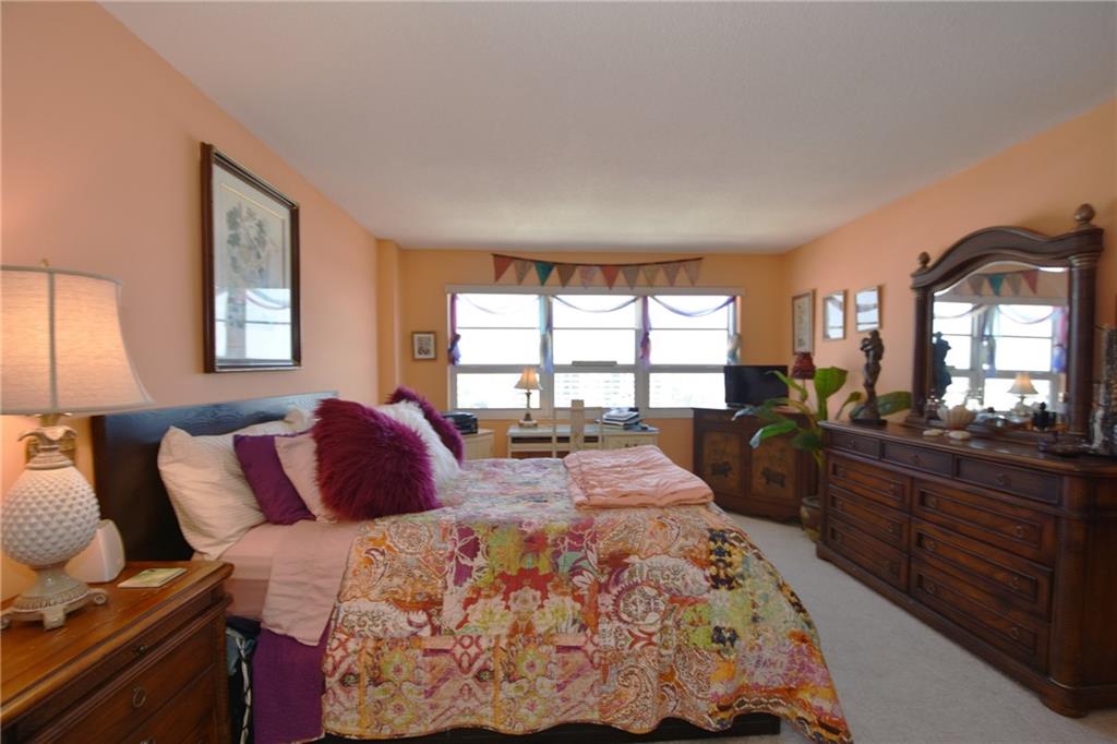 OCEAN MONARCH - Residential