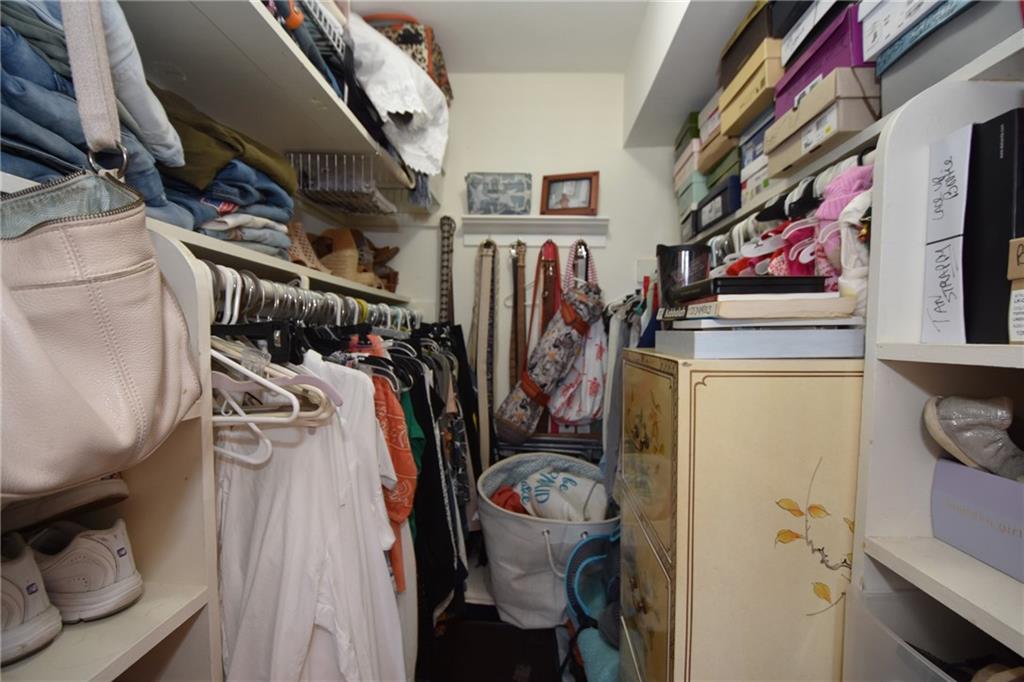 OCEAN MONARCH - Residential