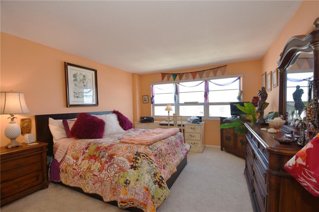 OCEAN MONARCH - Residential