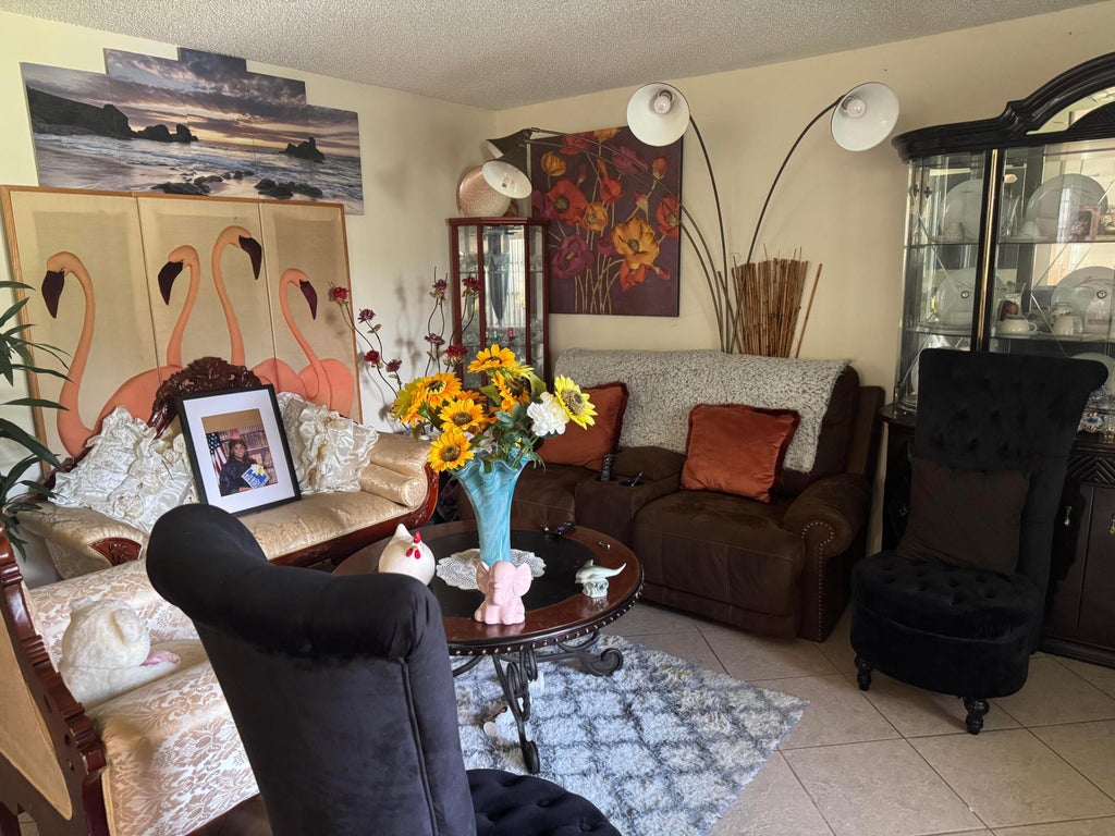 Photo of 58 WOODLAND Drive #102, Vero Beach, FL 32962 (MLS # B26078067)