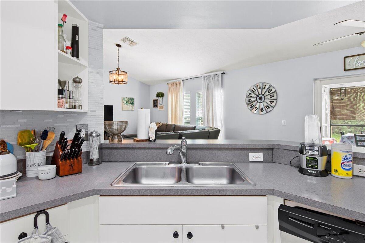 ACREAGE - Residential