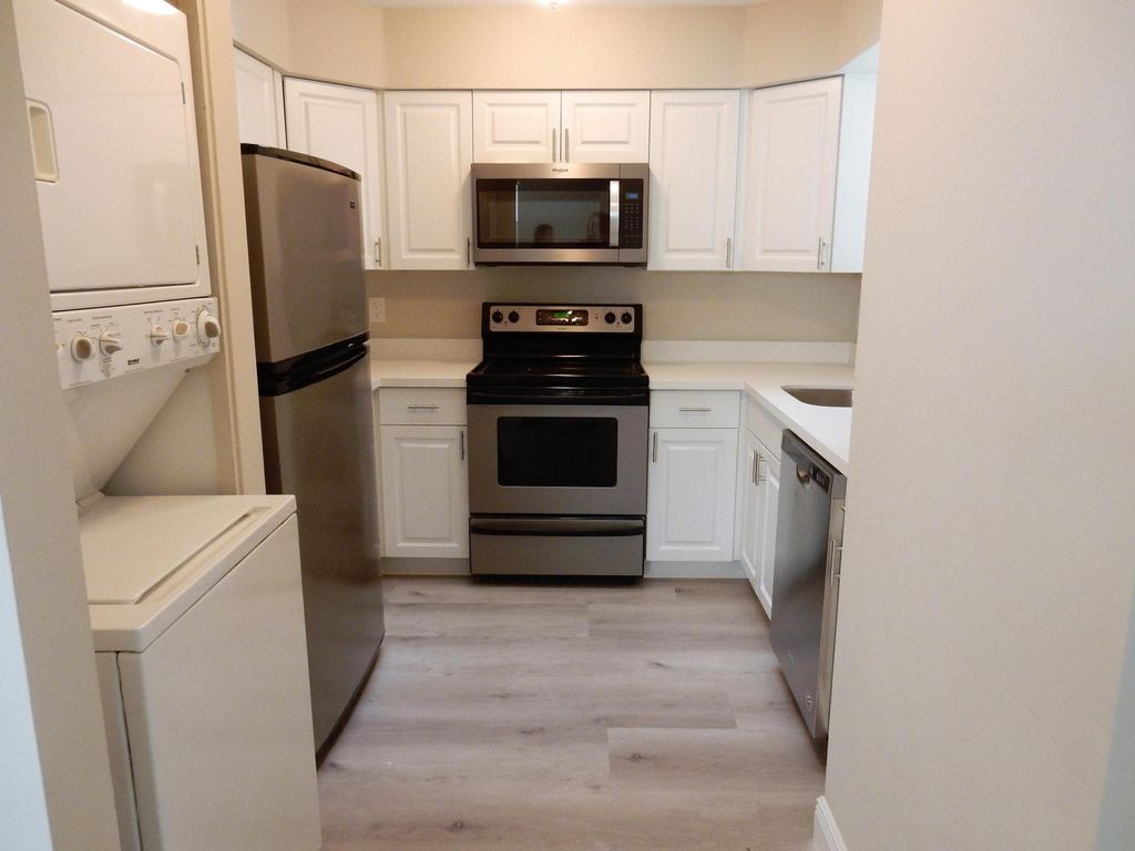 Photo of 6047 Eberts Street, Jupiter, FL 33458 (MLS # R11055008)