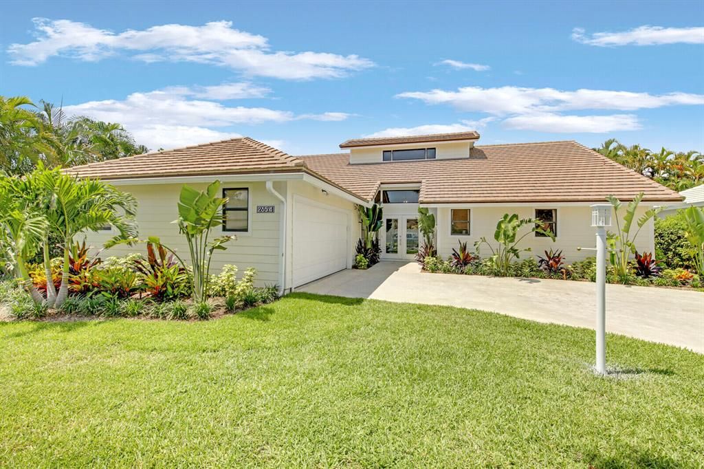 Photo of 2654 Monaco Terrace Ter, Palm Beach Gardens, FL 33410 (MLS # R10810552)