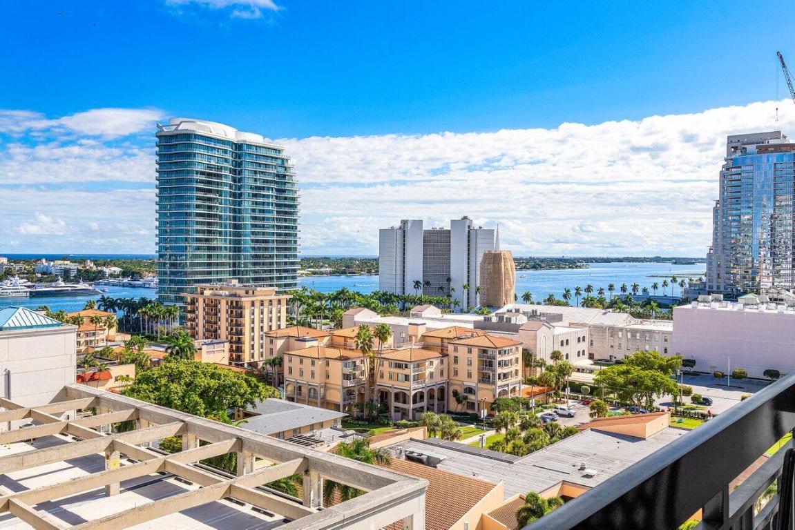 ONE CITY PLAZA CONDO - Residential