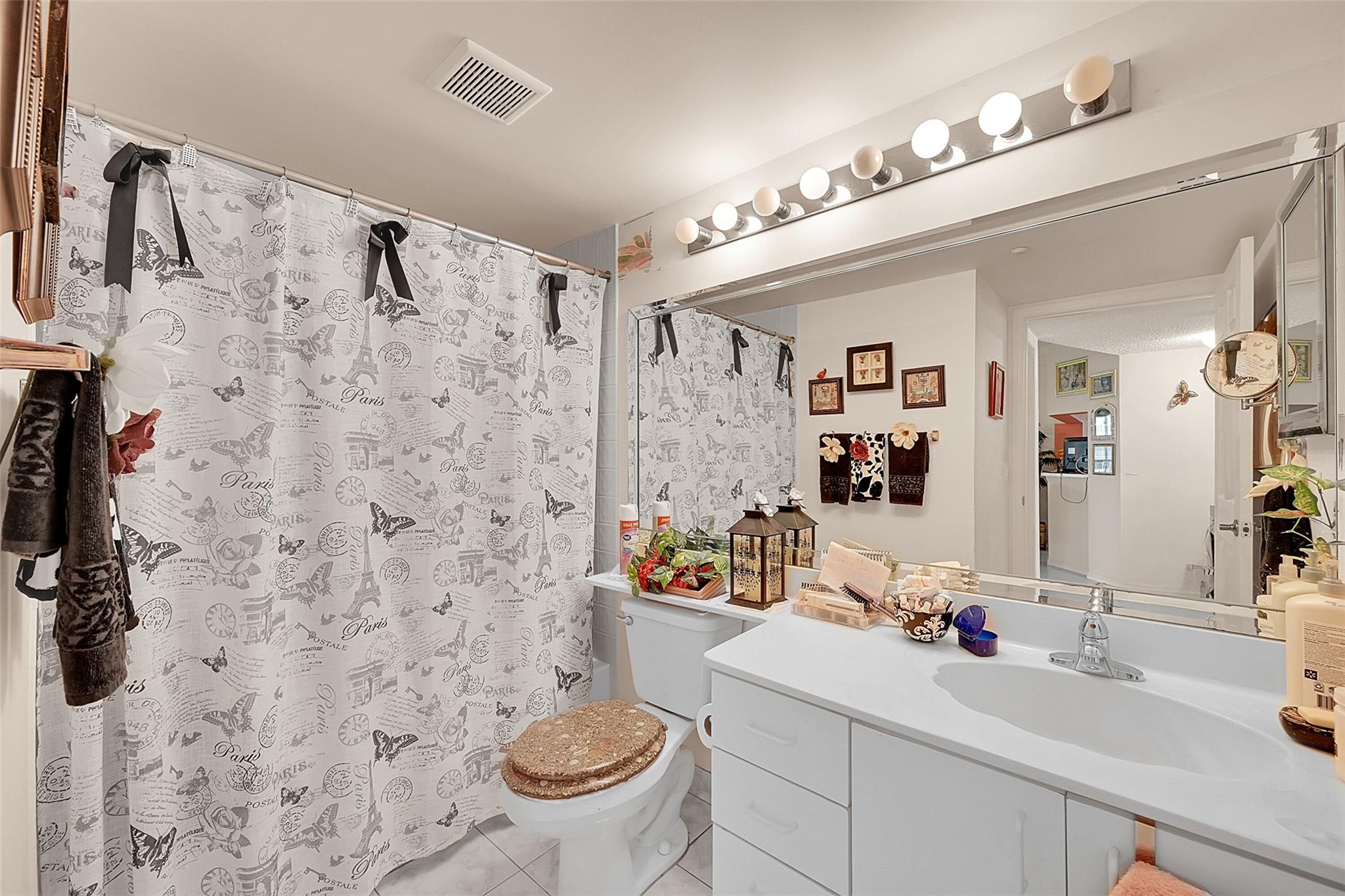 Sunrise Lakes Phase IV - Residential