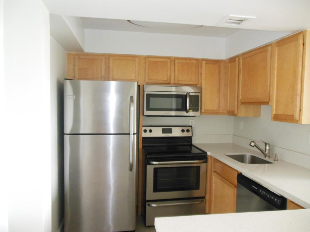 Photo of 706 Executive Center Drive #25, West Palm Beach, FL 33401 (MLS # B26016347)