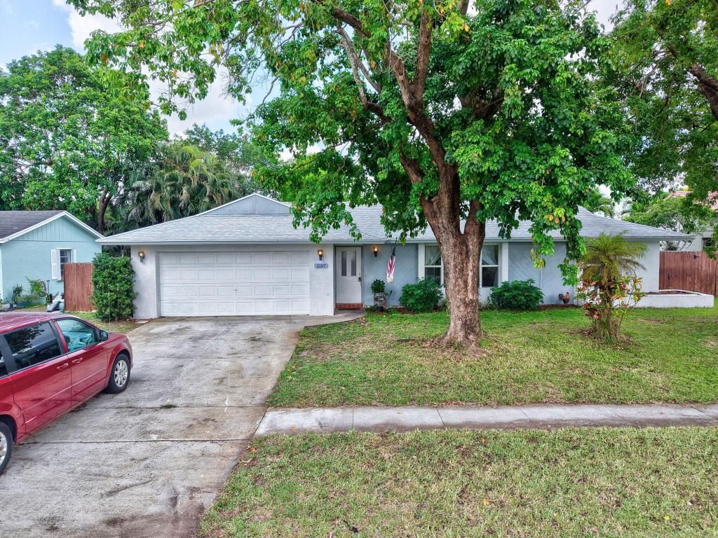 Photo of 1197 Belmore Terrace, Wellington, FL 33414 (MLS # R11094527)