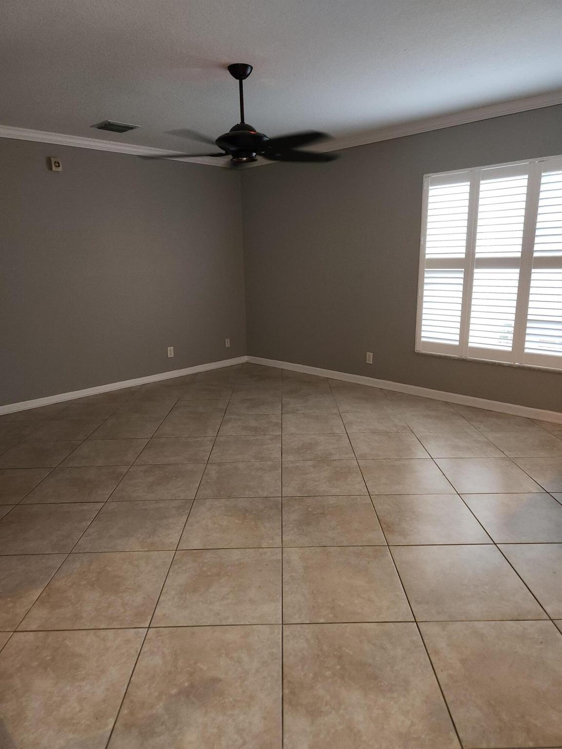 BRIGER PARS B, E AND F - Residential Lease