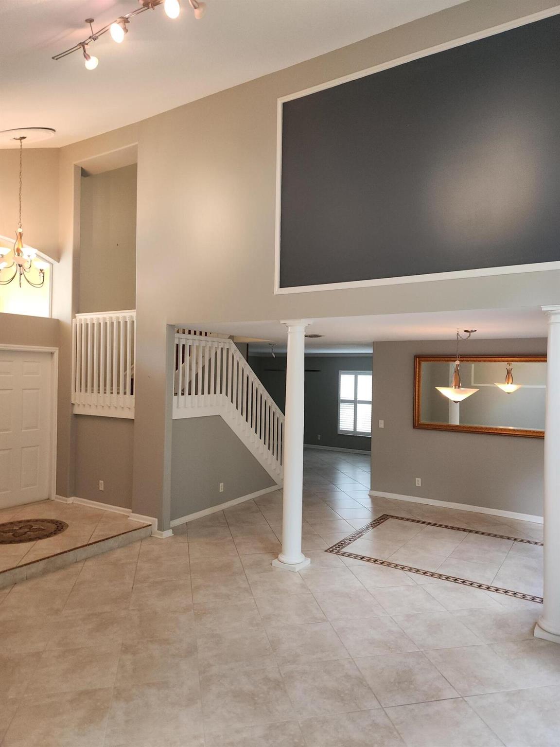 BRIGER PARS B, E AND F - Residential Lease