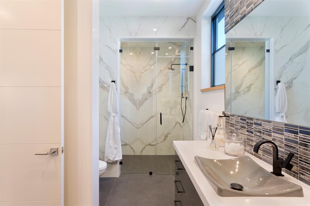 SEAGATE EXT - Residential