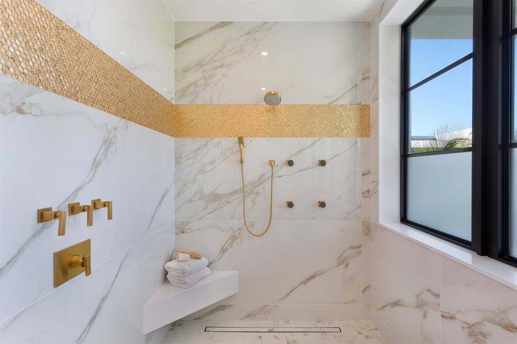 SEAGATE EXT - Residential