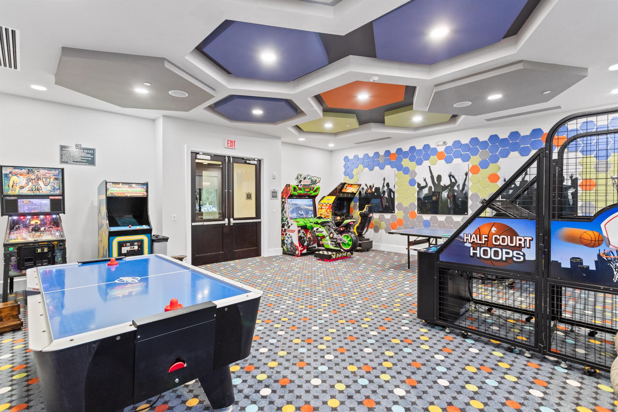 SEVEN BRIDGES - Residential