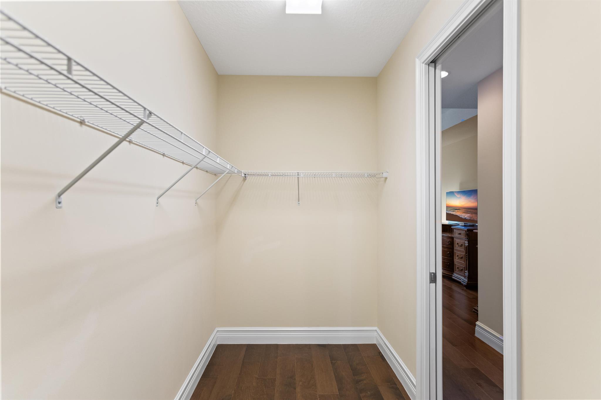 SEVEN BRIDGES - Residential