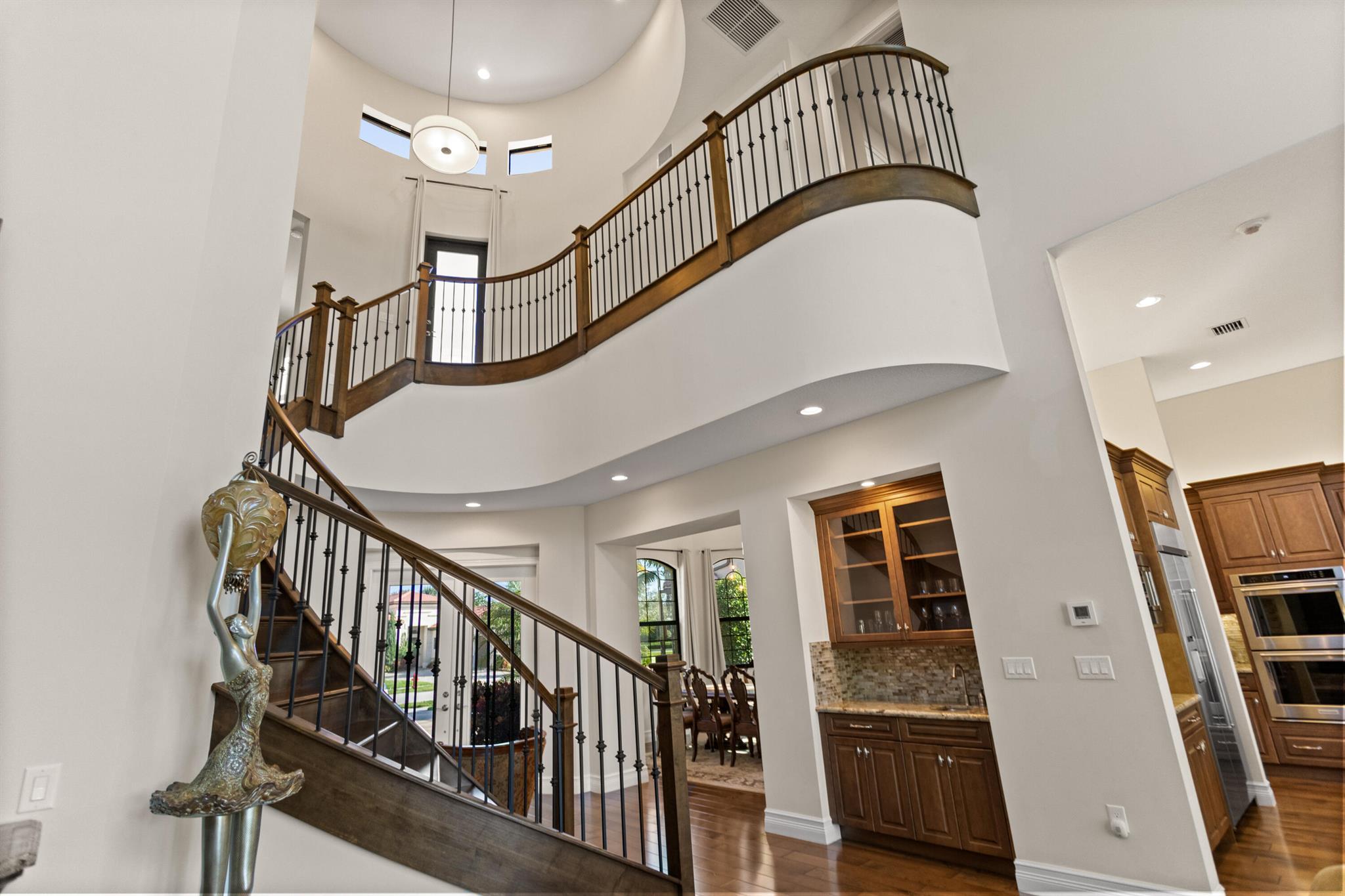 SEVEN BRIDGES - Residential