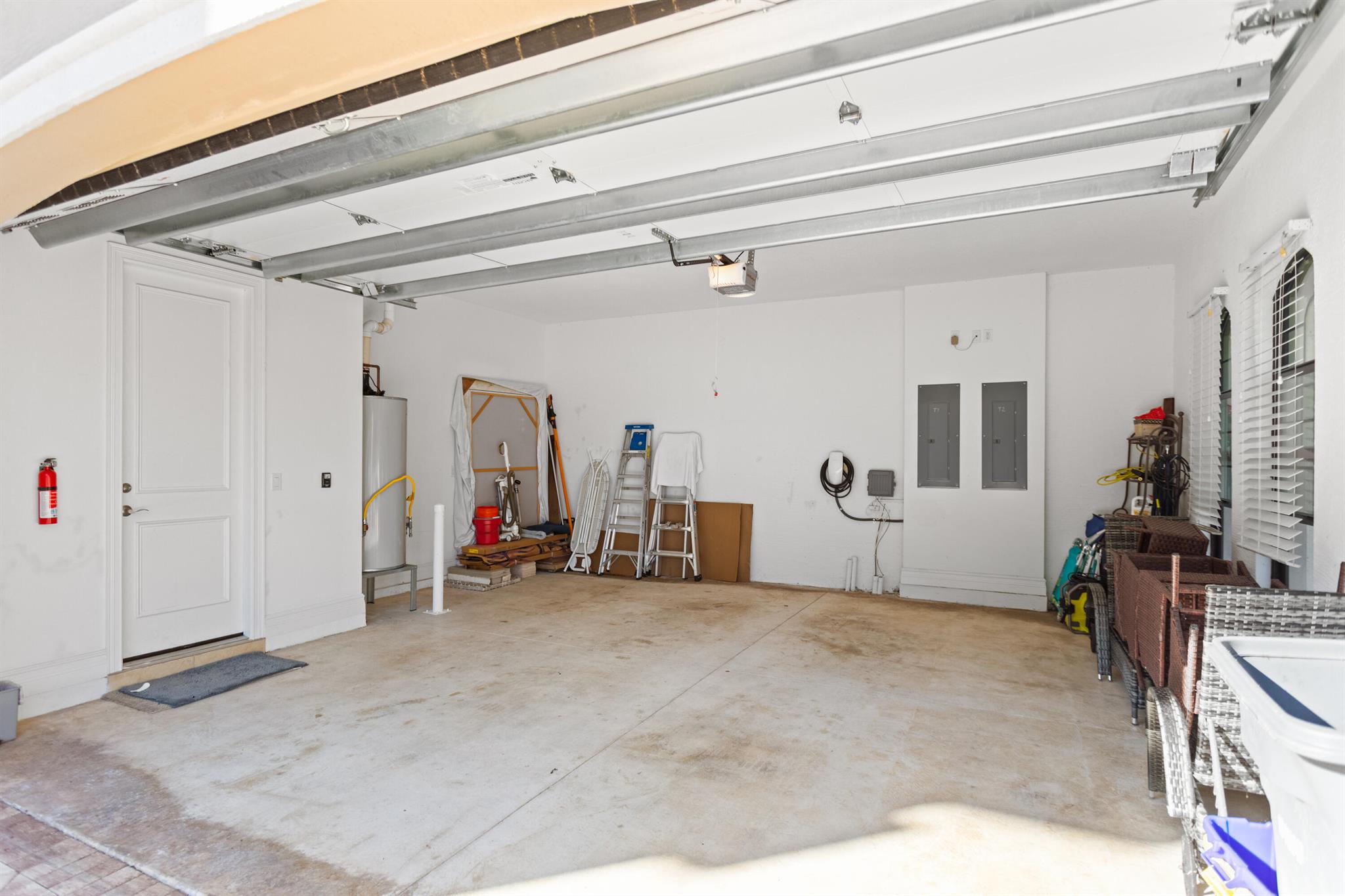 SEVEN BRIDGES - Residential