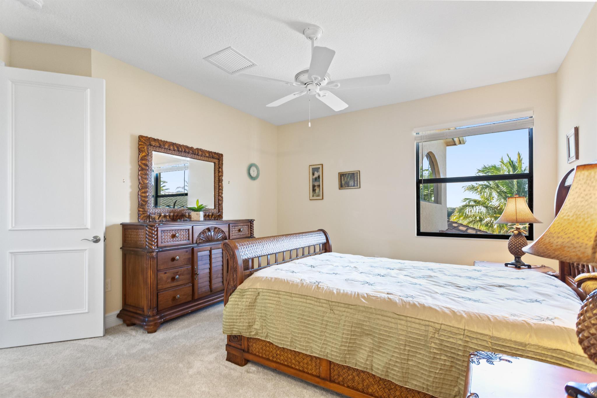 SEVEN BRIDGES - Residential