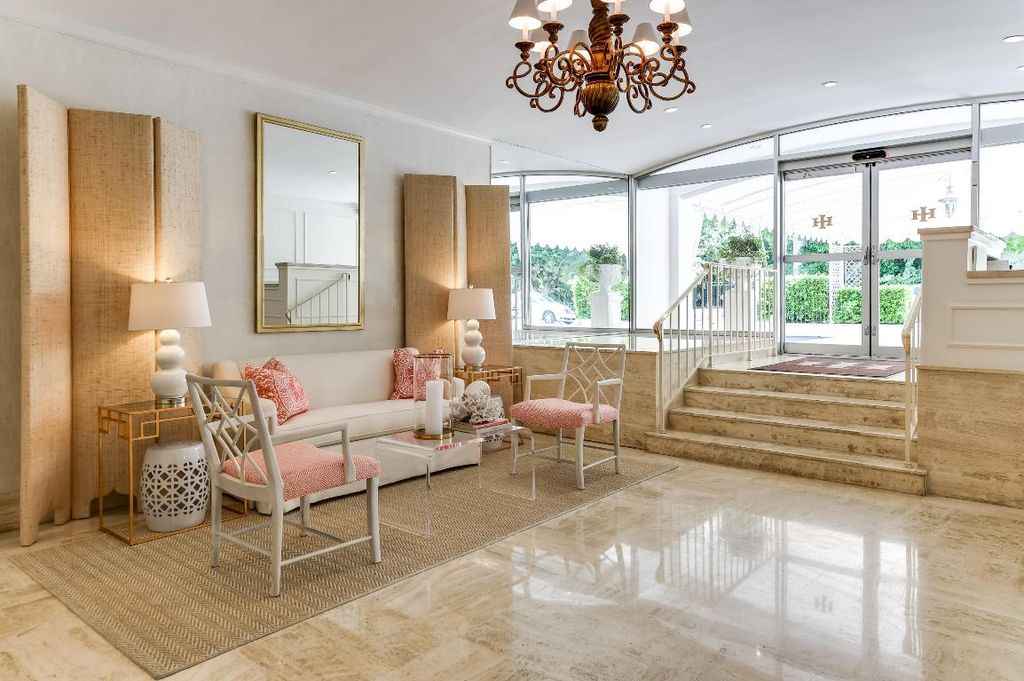 Photo of 354 Chilean Avenue #2d, Palm Beach, FL 33480 (MLS # R11126362)