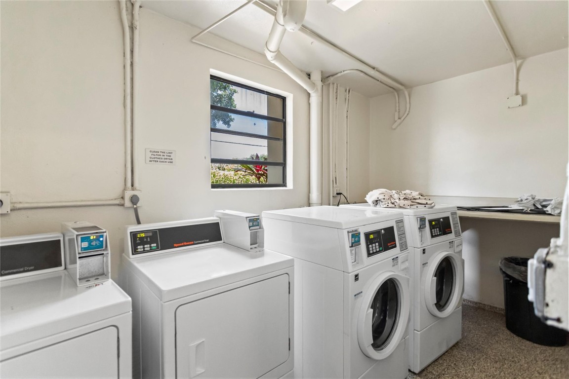 LAKE EMERALD 3 CONDO - Residential