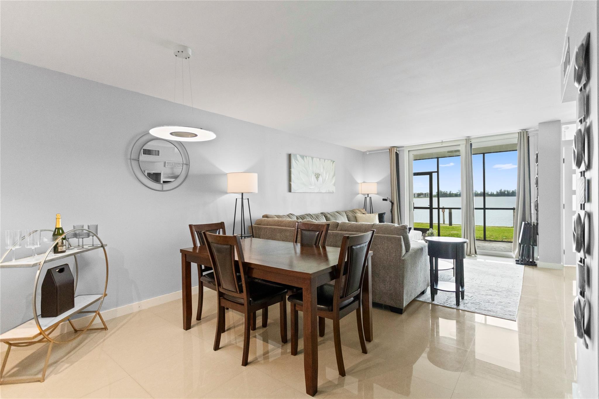 LAKE EMERALD 3 CONDO - Residential