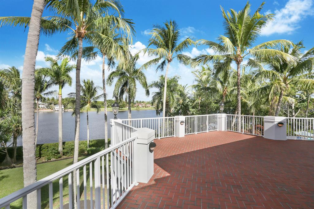 LE LAC - Residential