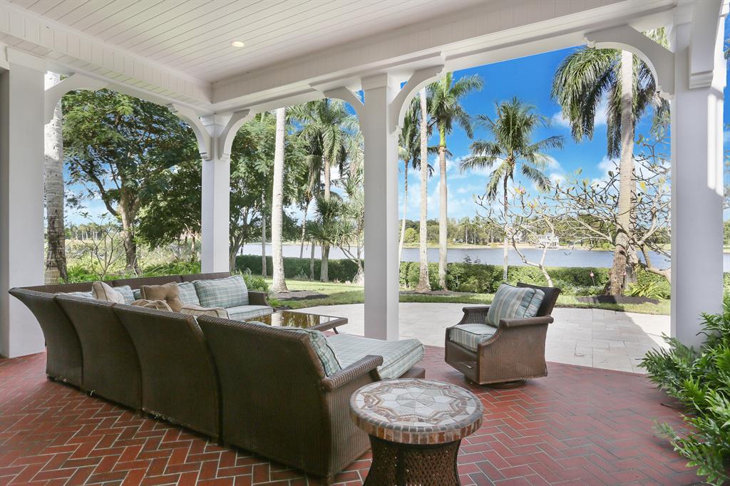 LE LAC - Residential