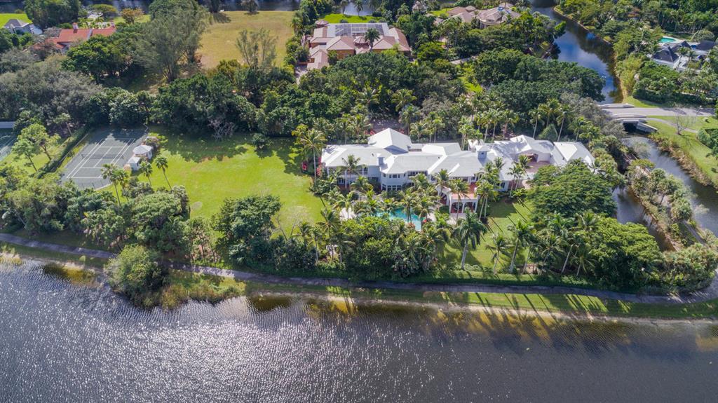 LE LAC - Residential