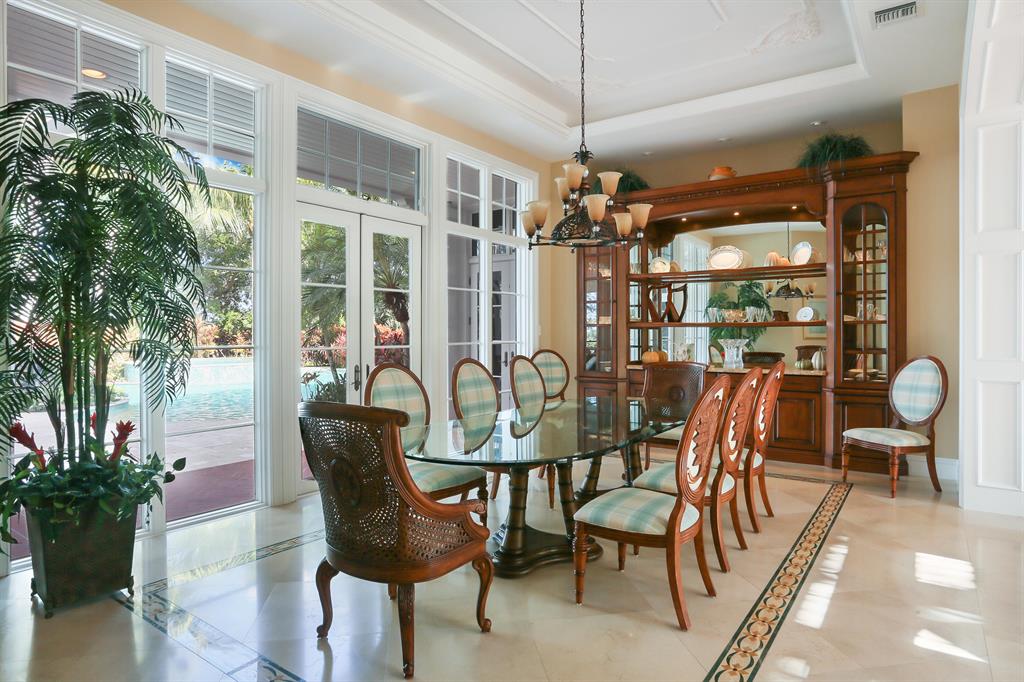 LE LAC - Residential