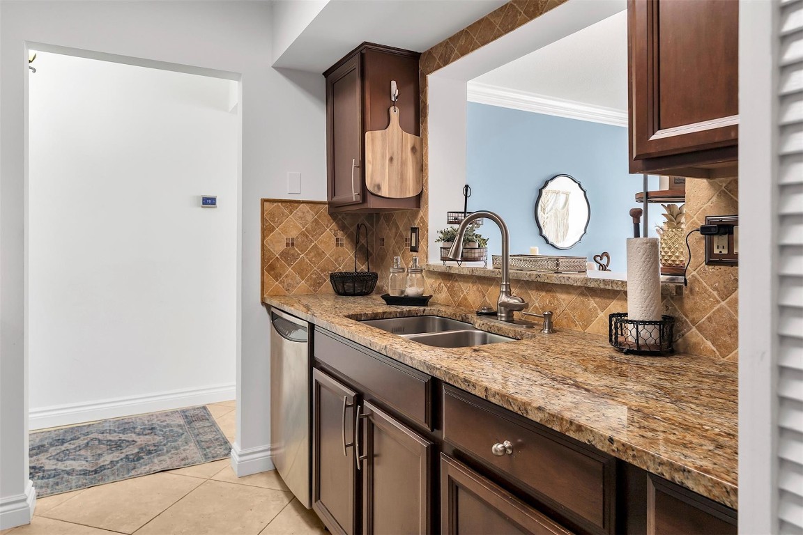 3020 NE 32nd Avenue 406