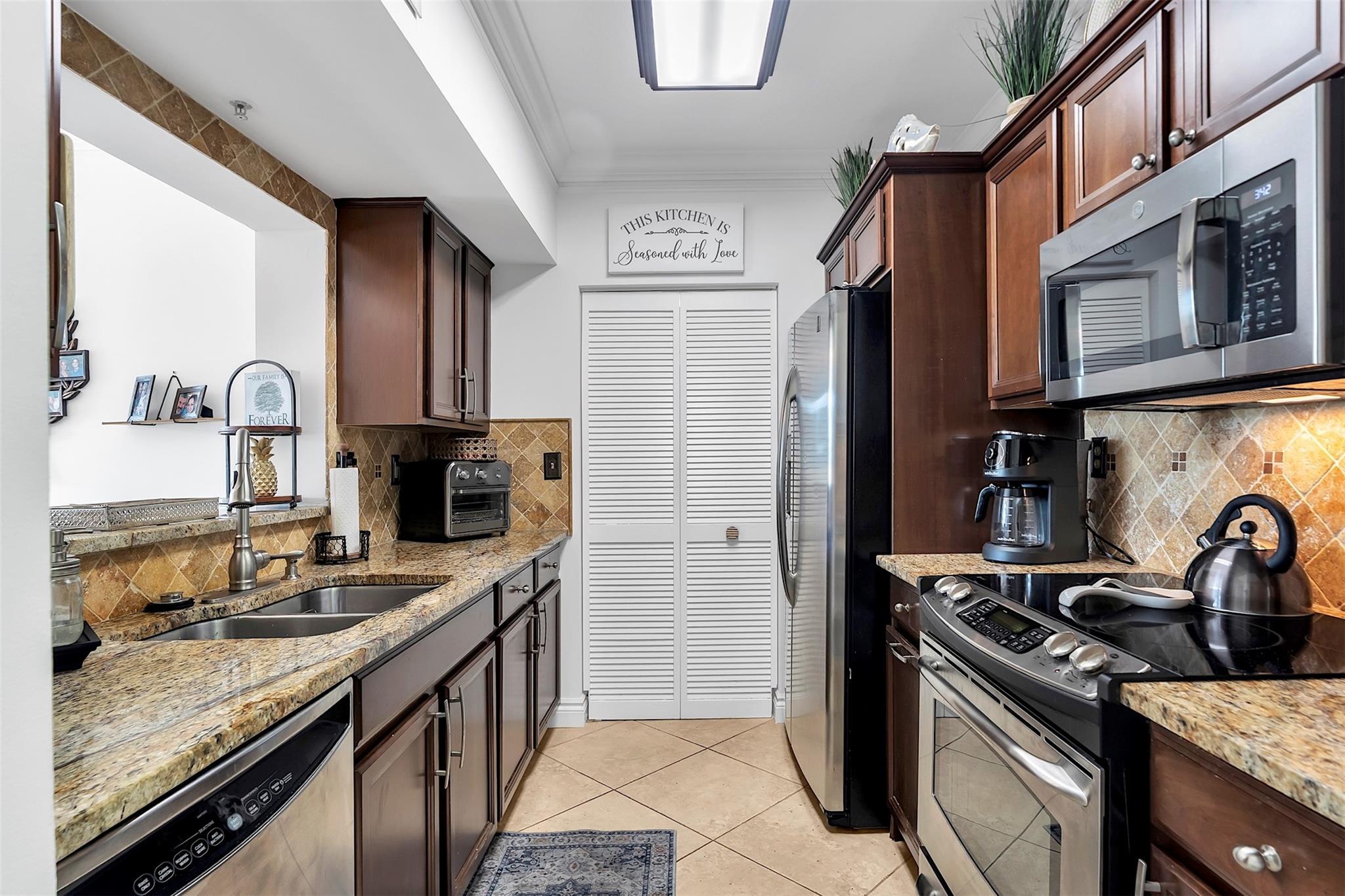 3020 NE 32nd Ave 406