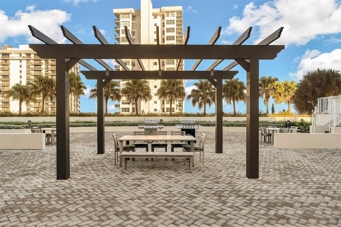 THE TIDES AT BRIDGESIDE - Residential